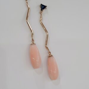 Pendientes de coral rosa